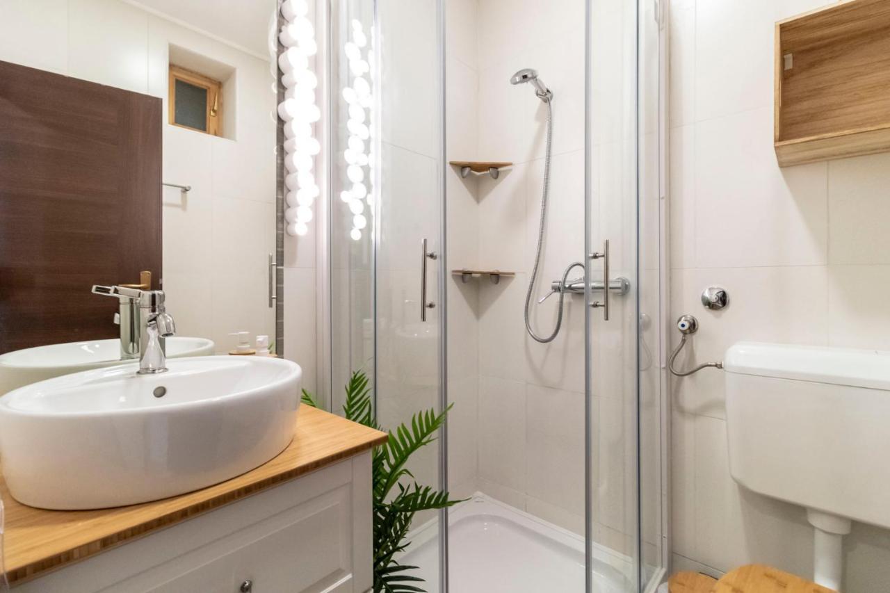 Festivalstreet Apartment Сараево Экстерьер фото